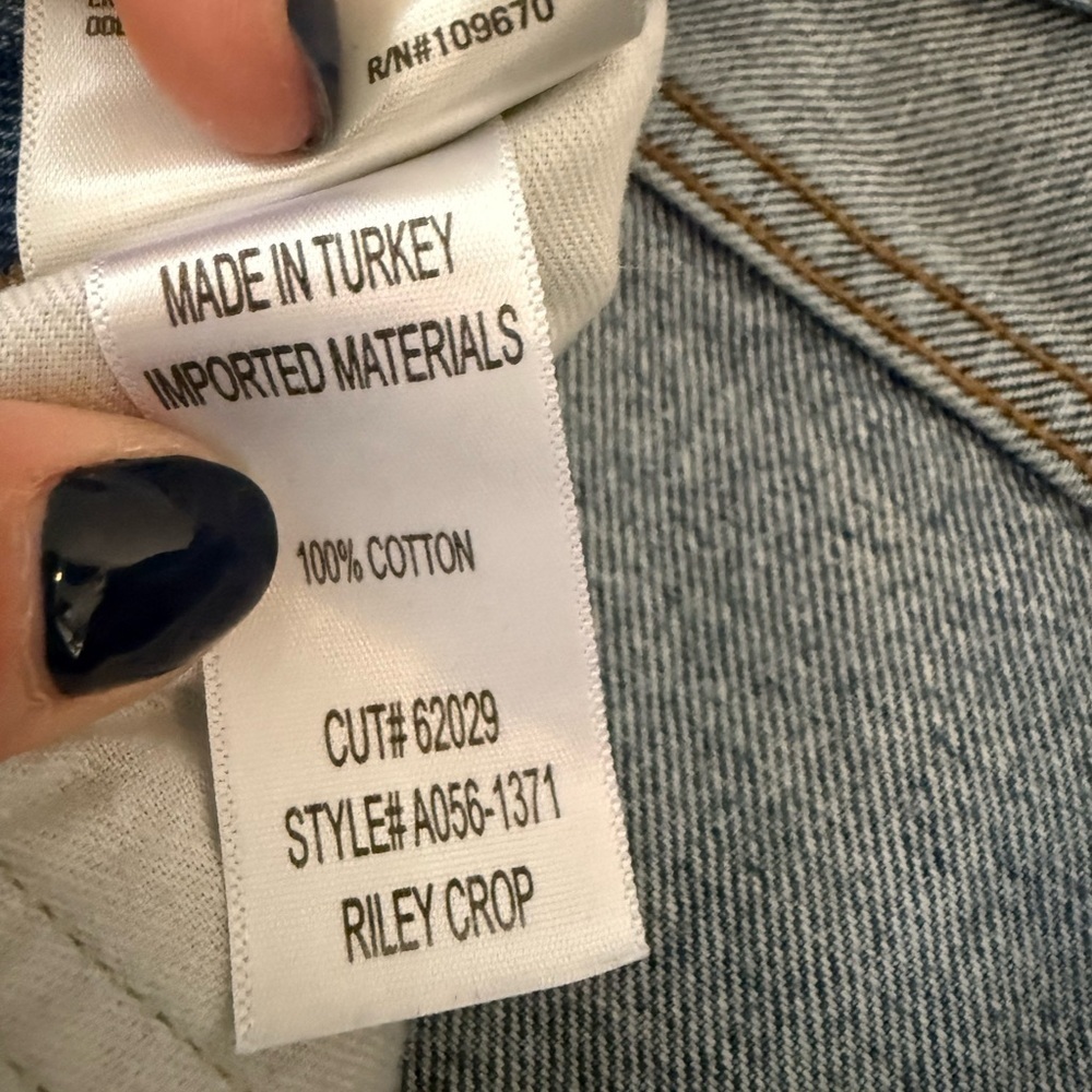 Agolde Riley Crop size 27 jeans - Picture 8 of 8